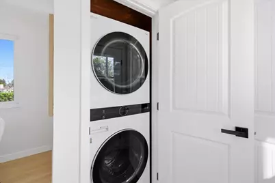 799 Borregas, Sunnyvale, CA 94085 - Photo 17