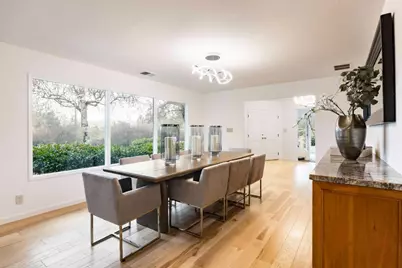 28100 Radcliffe Ln, Los Altos Hills, CA 94022 - Photo 7