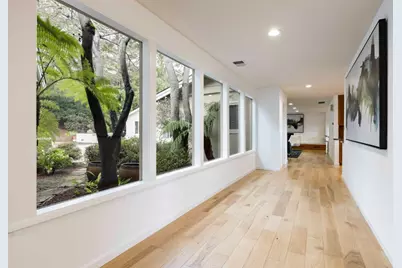 28100 Radcliffe Ln, Los Altos Hills, CA 94022 - Photo 15