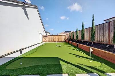 240 Scarlett Way, Hollister, CA 95023 - Photo 41