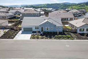 240 Scarlett Wy, Hollister, CA 95023 - Photo 43