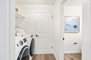 22044 Creekside Ct, Cupertino, CA 95014 - Photo 37