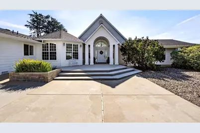 621 Carpenter Dr, Hollister, CA 95023 - Photo 3