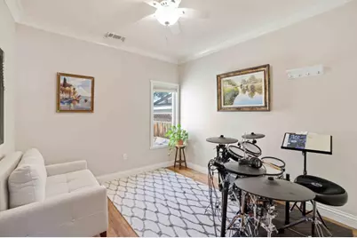 704 S 12th St, San Jose, CA 95112 - Photo 17