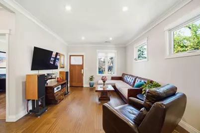 704 S 12th St, San Jose, CA 95112 - Photo 3