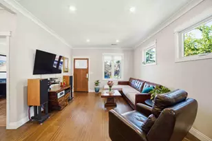 704 S 12th St, San Jose, CA 95112 - Photo 3