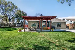 1991 Ervin Ct, Hollister, CA 95023 - Photo 31