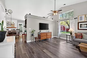 1991 Ervin Ct, Hollister, CA 95023 - Photo 5