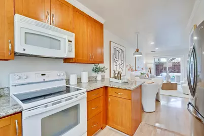 447 Oak Ave, Redwood City, CA 94061 - Photo 11