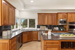 140 Tobin Clark Dr, Hillsborough, CA 94010 - Photo 19