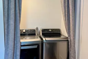 1639 Cypress Ave, San Mateo, CA 94401 - Photo 27