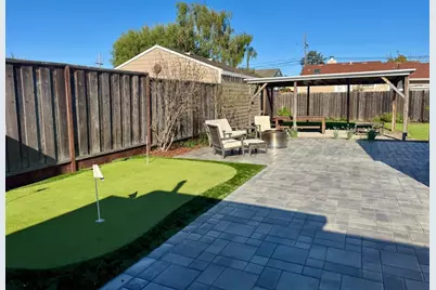 1639 Cypress Ave, San Mateo, CA 94401 - Photo 21