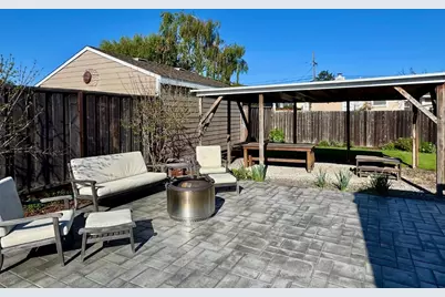1639 Cypress Ave, San Mateo, CA 94401 - Photo 23