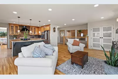 14990 Garcal Dr, San Jose, CA 95127 - Photo 17