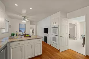 2247 Constitution Dr, San Jose, CA 95124 - Photo 15