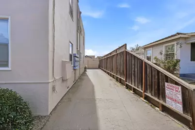 15 Eastern Dr, Watsonville, CA 95076 - Photo 7