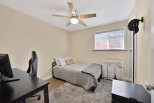 732 Fourth Ave, Redwood City, CA 94063 - Photo 17