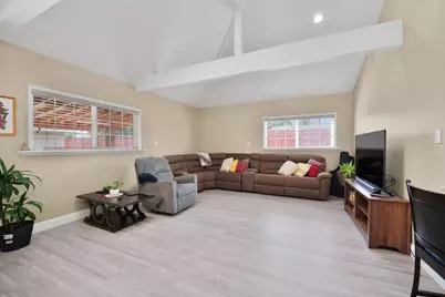 732 4th Ave, Redwood City, CA 94063 - Photo 11