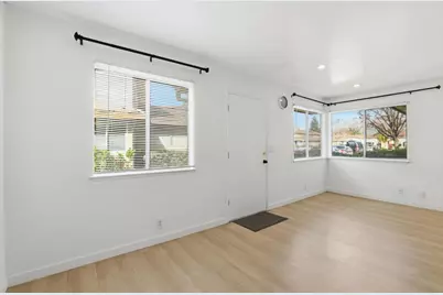 861 Wyman Way 2, San Jose, CA 95133 - Photo 3