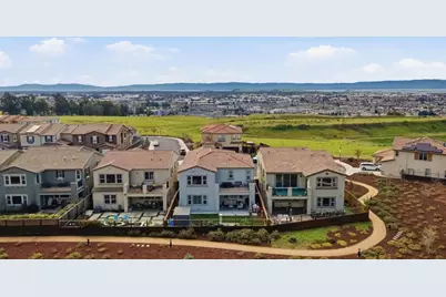 29710 Cantera, Hayward, CA 94544 - Photo 47