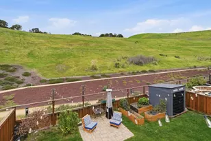 29710 Cantera, Hayward, CA 94544 - Photo 35