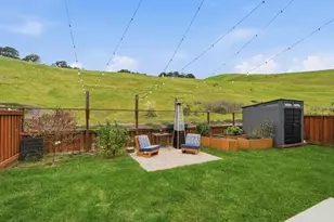 29710 Cantera, Hayward, CA 94544 - Photo 43