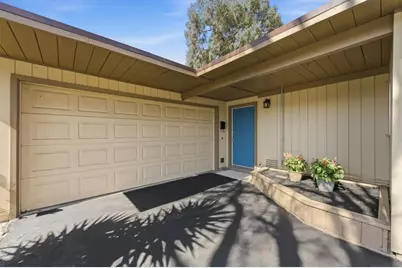 1080 Moffett Cir, Palo Alto, CA 94303 - Photo 31