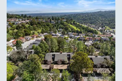 3323 La Mesa Dr 5, San Carlos, CA 94070 - Photo 23