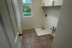 5700 Gold Poppy Way, Elk Grove, CA 95757 - Photo 19