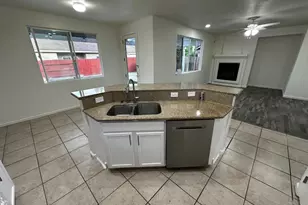 5700 Gold Poppy Way, Elk Grove, CA 95757 - Photo 11