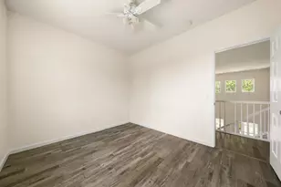 5700 Gold Poppy Way, Elk Grove, CA 95757 - Photo 13