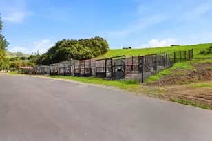 8799 Grape Wagon Cir, San Jose, CA 95135 - Photo 31