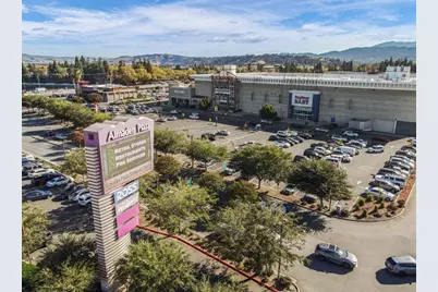 1377 Dentwood Dr, San Jose, CA 95118 - Photo 25