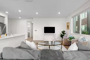 3208 Mallard Ct 201, San Jose, CA 95117 - Photo 9