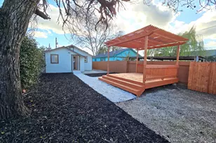 46 South St, Hollister, CA 95023 - Photo 13