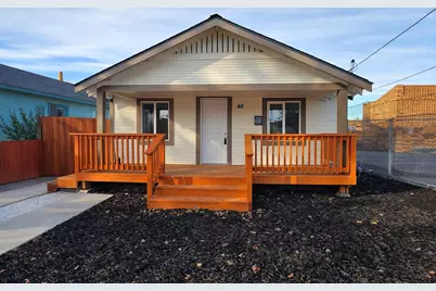 46 South St, Hollister, CA 95023 - Photo 1