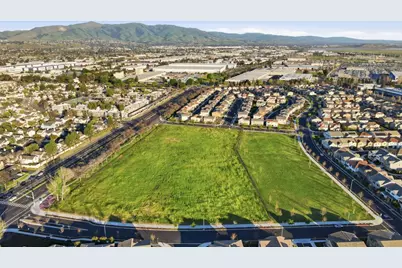 39441 Humpback Whale Rd, Newark, CA 94560 - Photo 59