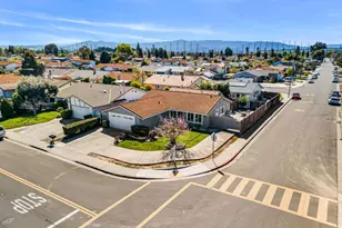 2825 Aetna Way, San Jose, CA 95121 - Photo 53