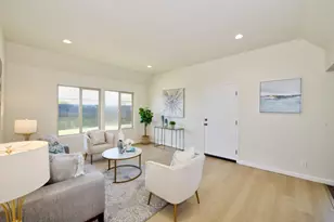 27785 Hummingbird Ct, Hayward, CA 94545 - Photo 5