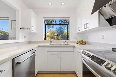 700 Chiquita Ave 19, Mountain View, CA 94041 - Photo 21