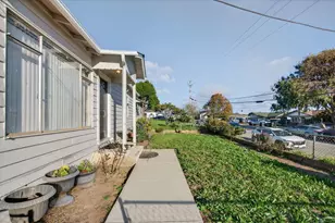 123 Prado St, Salinas, CA 93906 - Photo 7