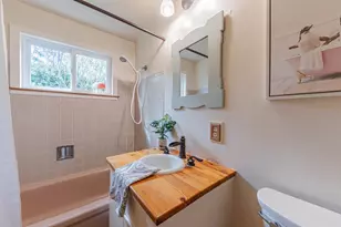 516 8th St, Pacific Grove, CA 93950 - Photo 23