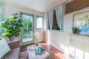 516 8th St, Pacific Grove, CA 93950 - Photo 15