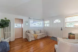 516 8th St, Pacific Grove, CA 93950 - Photo 3