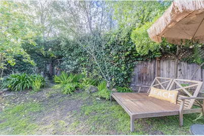 516 8th St, Pacific Grove, CA 93950 - Photo 31