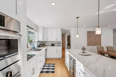 2620 Summit Dr, Burlingame, CA 94010 - Photo 21