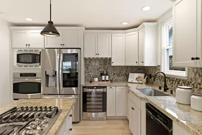 1440 Howard Ave, San Carlos, CA 94070 - Photo 15