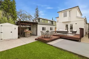 1440 Howard Ave, San Carlos, CA 94070 - Photo 29