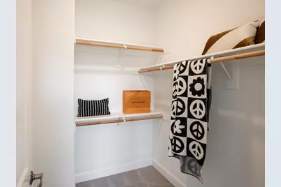 83 Fairchild Dr, Mountain View, CA 94043 - Photo 15