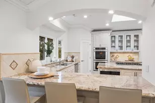 2260 Summit Dr, Hillsborough, CA 94010 - Photo 15